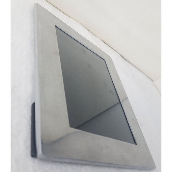 Metal bright Finish 9" X 7.5" Free Standing Portrait Landscape Or Hanging Frames - Picture 5 of 8